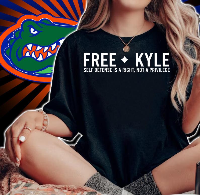 Free Kyle Rittenhouse Family Merchandise t-shirt woman shirt