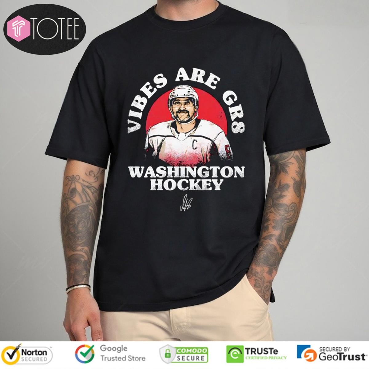 Women's Shirt Women's Shirt