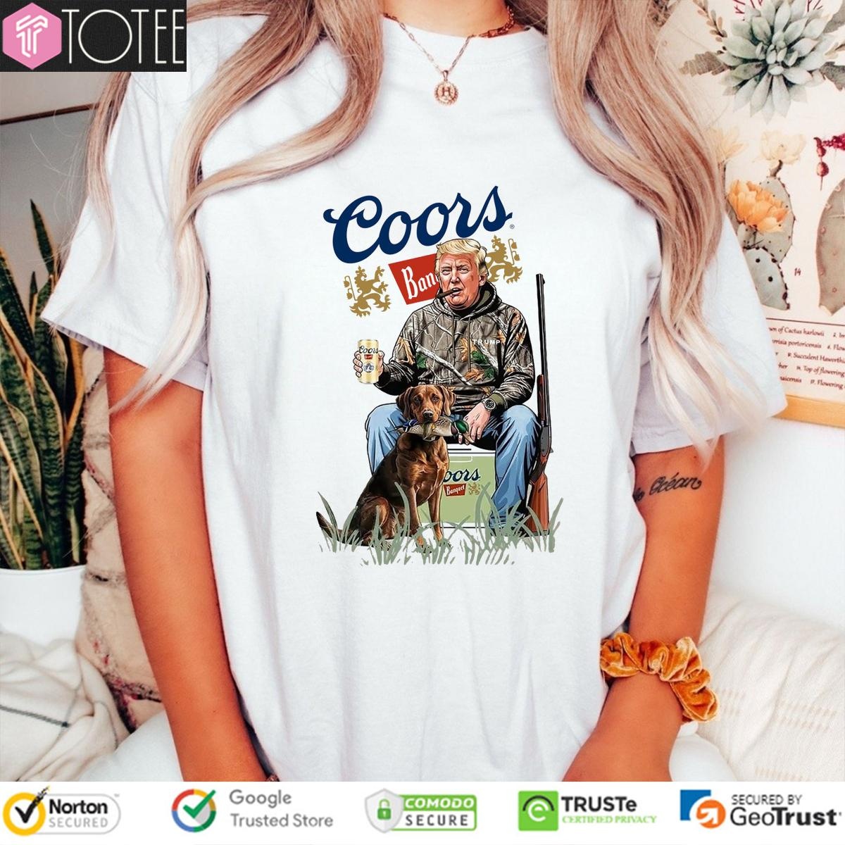 Hunter Trump Coors Banquet Beer No Kings In America T-shirt