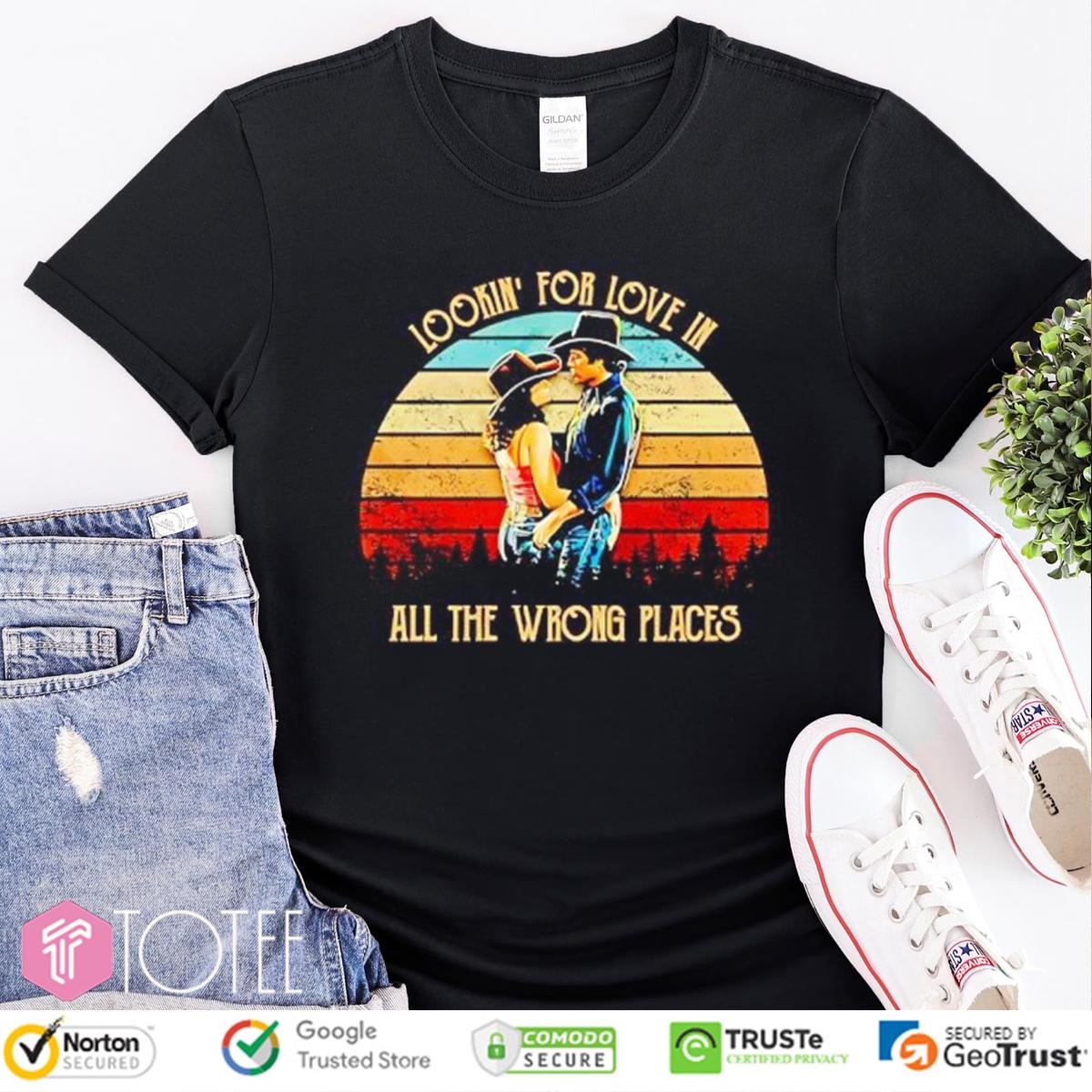 Bud & Sissy Urban Cowboy Looking For Love In All The Wrong Places Vintage T-shirt
